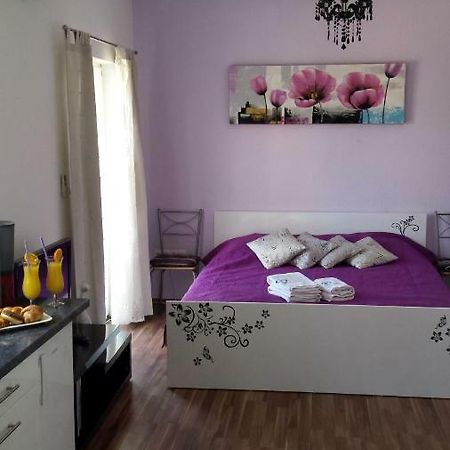 Apartments Lavanda Biograd Na Moru Buitenkant foto