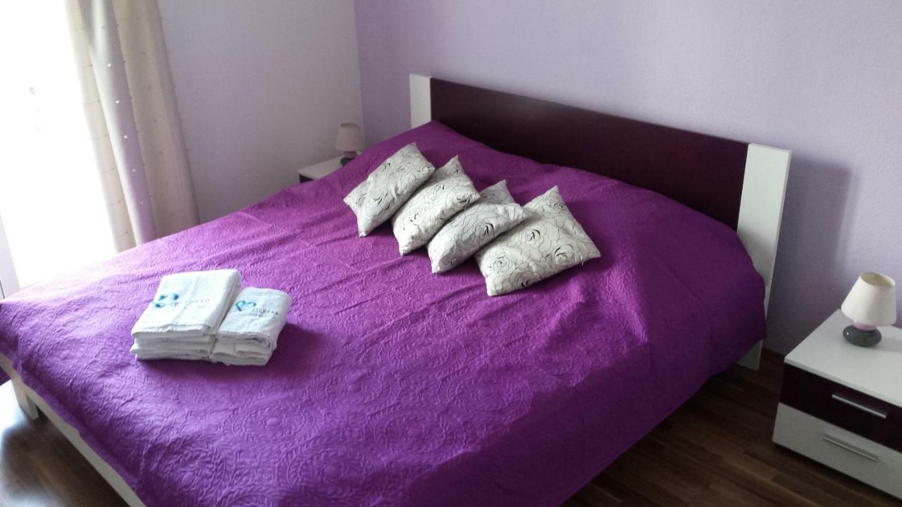 Apartments Lavanda Biograd Na Moru Buitenkant foto