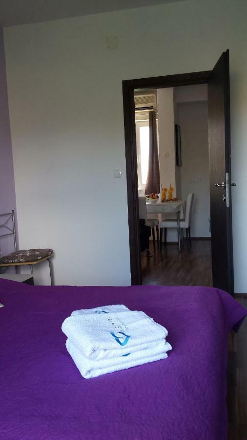 Apartments Lavanda Biograd Na Moru Buitenkant foto